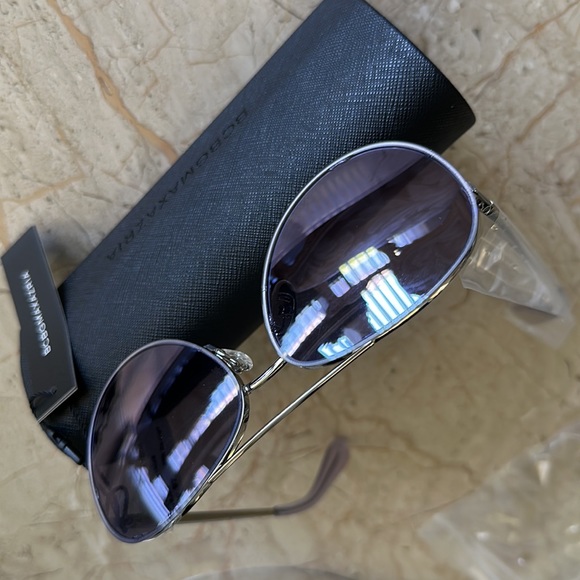 #130 NWT-BCBG Silver with Lilac Lenses Aviator Style - Picture 3 of 7